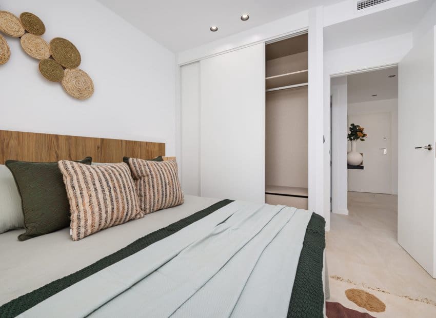 3 soveværelse Lejlighed til salg i Los Alcazares med swimmingpool garage - € 409.000 (Ref: 9942786)