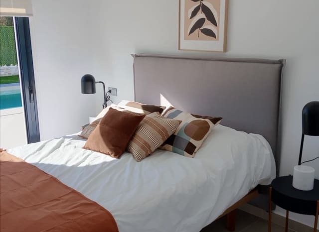 3 soverom Villa til salgs i Calasparra med svømmebasseng - € 396 500 (Ref: 9942787)