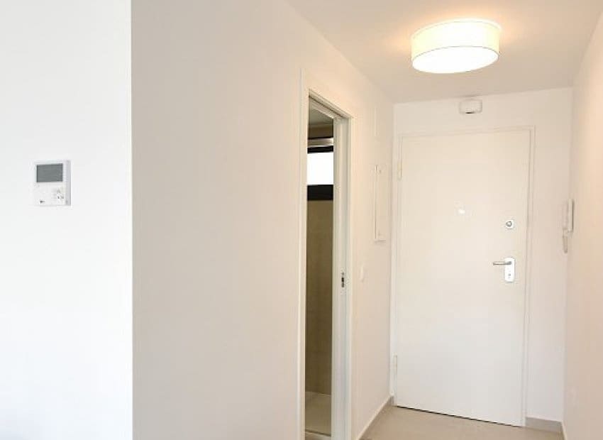 2 soveværelse Lejlighed til salg i Villamartin med swimmingpool garage - € 287.000 (Ref: 9958705)