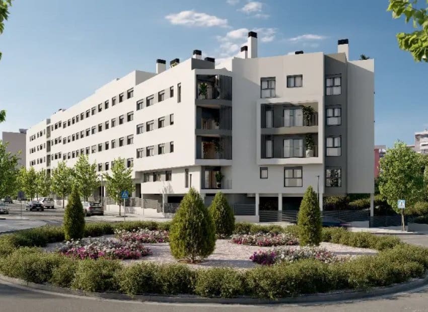 4 soverom Penthouse til salgs i Alicante by med svømmebasseng garasje - € 456 500 (Ref: 9967015)