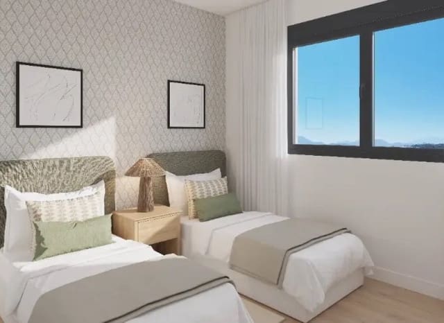4 soverom Penthouse til salgs i Paus - Poligono San Blas, Alicante by med svømmebasseng garasje - € 456 500 (Ref: 9967015)