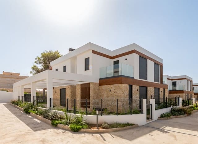 3 soveværelse Villa til salg i Cala Ratjada, Capdepera med swimmingpool garage - € 970.000 (Ref: 9967016)