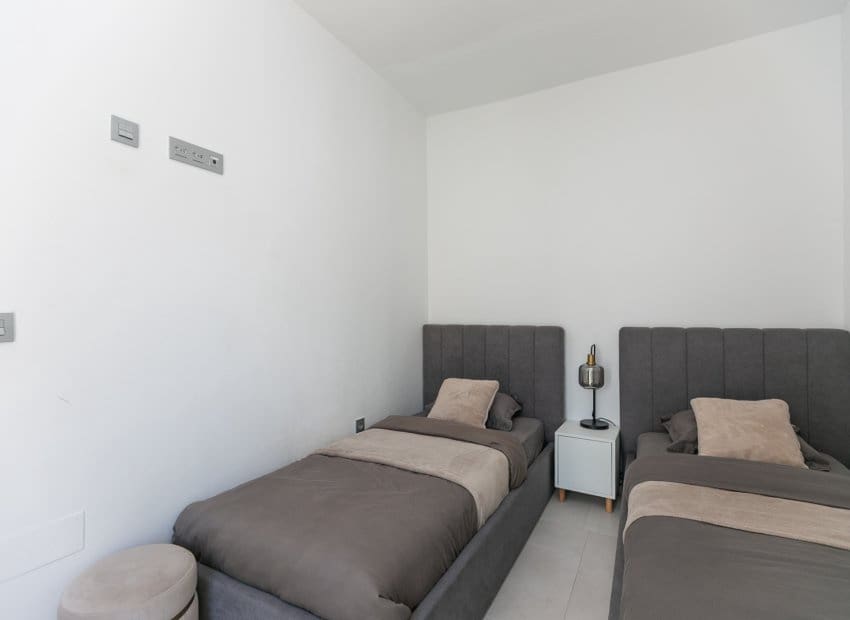 3 makuuhuone Huvila myytävänä paikassa Villamartin mukana uima-altaan - 369 000 € (Ref: 9967026)