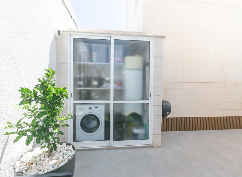 3 makuuhuone Huvila myytävänä paikassa Villamartin mukana uima-altaan - 369 000 € (Ref: 9967026)