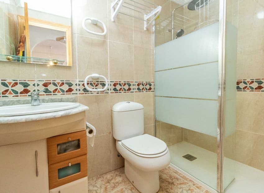 2 bedroom Apartment for sale in La Zenia with pool garage - € 189,000 (Ref: 9967031)