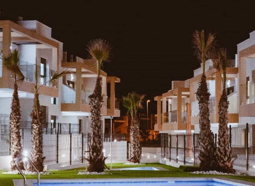 2 bedroom Townhouse for sale in Orihuela Costa with pool - € 255,000 (Ref: 9967036)