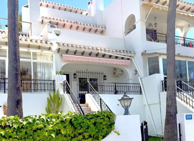 3 soverom Hus til salgs i Villamartin, Orihuela med svømmebasseng - € 265 000 (Ref: 9967047)