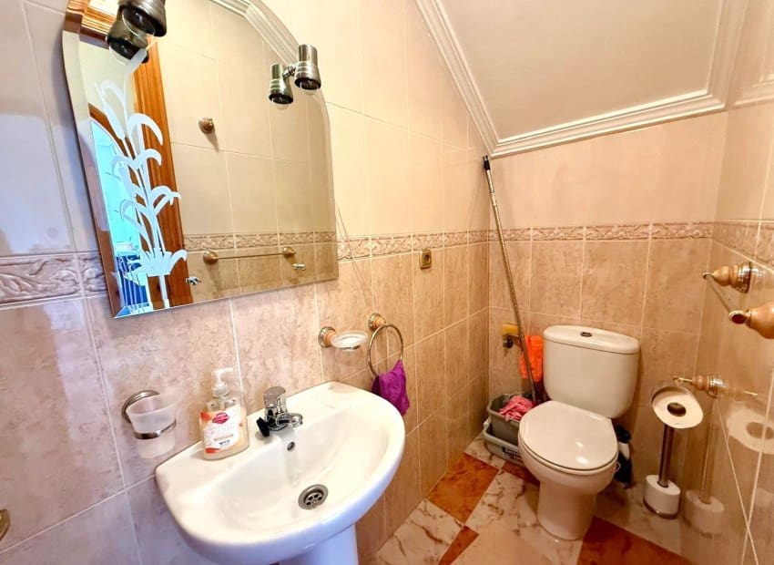2 soveværelse Byhus til salg i Orihuela Costa med swimmingpool garage - € 221.000 (Ref: 9967048)