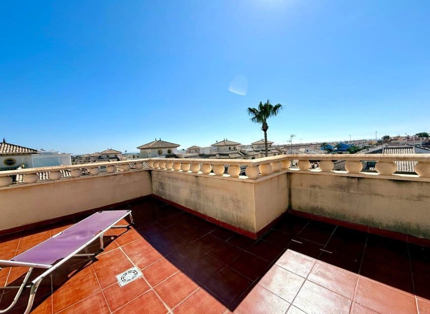 2 soveværelse Byhus til salg i Orihuela Costa med swimmingpool garage - € 221.000 (Ref: 9967048)