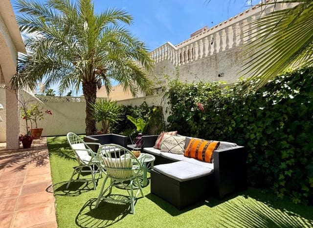 3 chambre Villa/Maison à vendre à Dehesa de Campoamor, Orihuela avec piscine - 435 000 € (Ref: 9967049)
