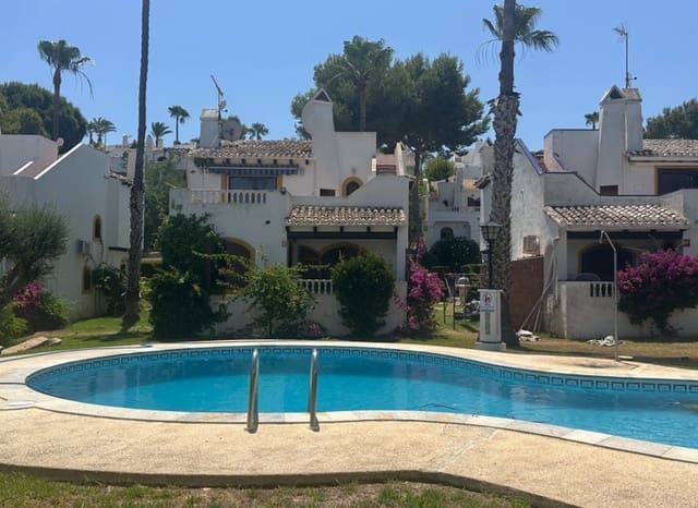 3 soveværelse Villa til salg i Los Dolses, Orihuela med swimmingpool - € 424.900 (Ref: 9975650)