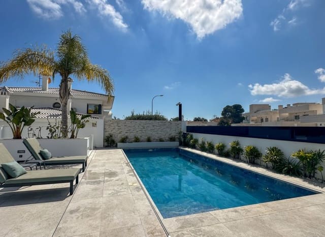 4 quarto Moradia para venda em Villamartin, Orihuela com piscina garagem - 2 950 000 € (Ref: 9975653)