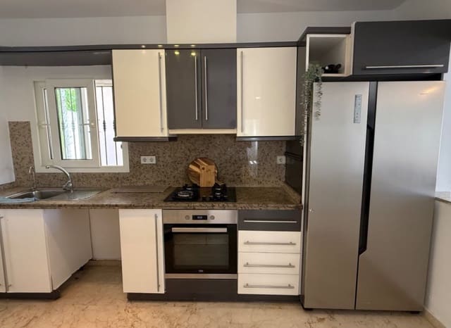 4 sypialnia Willa na sprzedaż w Lomas de Campoamor - Las Ramblas, Orihuela z basenem garażem - 645 000 € (Ref: 9975654)