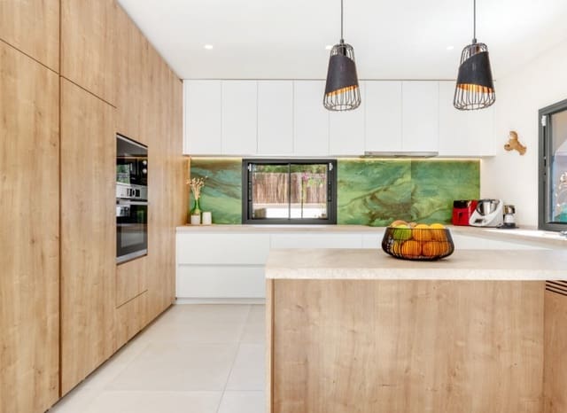 4 soveværelse Villa til salg i Marratxí med swimmingpool garage - € 1.580.000 (Ref: 9975656)