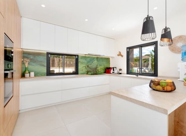 4 soveværelse Villa til salg i Marratxí med swimmingpool garage - € 1.580.000 (Ref: 9975656)