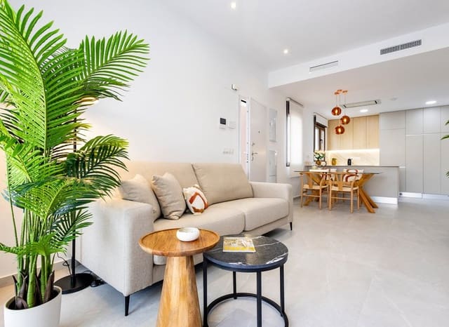 2 slaapkamer Villa te koop in Vistabella, Orihuela met zwembad - € 366.000 (Ref: 9979310)