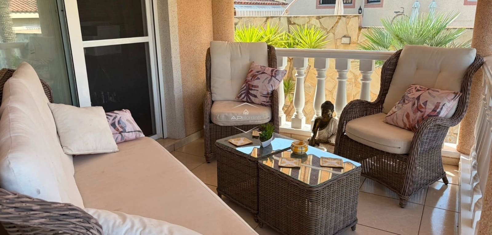 4 bedroom Villa for sale in Rojales with pool - € 557,000 (Ref: 10016593)