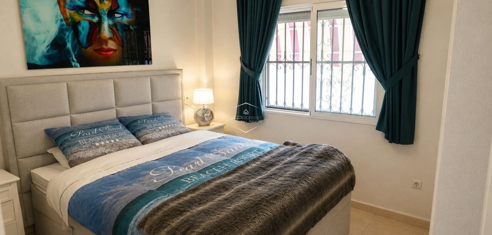 4 bedroom Villa for sale in Rojales with pool garage - € 557,000 (Ref: 10016593)