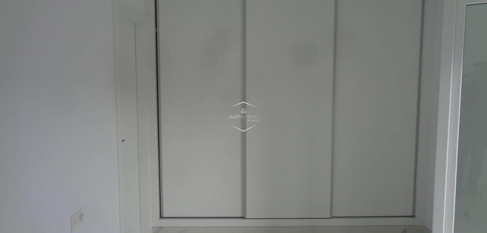 4 soveværelse Villa til salg i Pinoso med swimmingpool - € 423.000 (Ref: 9289963)