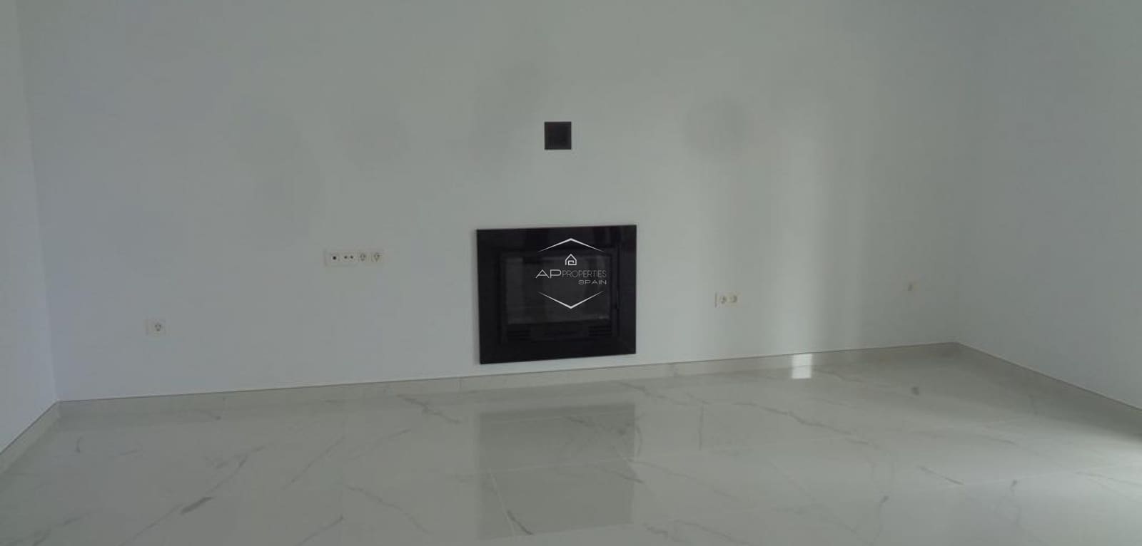 4 soveværelse Villa til salg i Pinoso med swimmingpool - € 423.000 (Ref: 9289963)