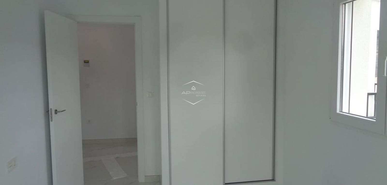 4 soveværelse Villa til salg i Pinoso med swimmingpool - € 423.000 (Ref: 9289963)