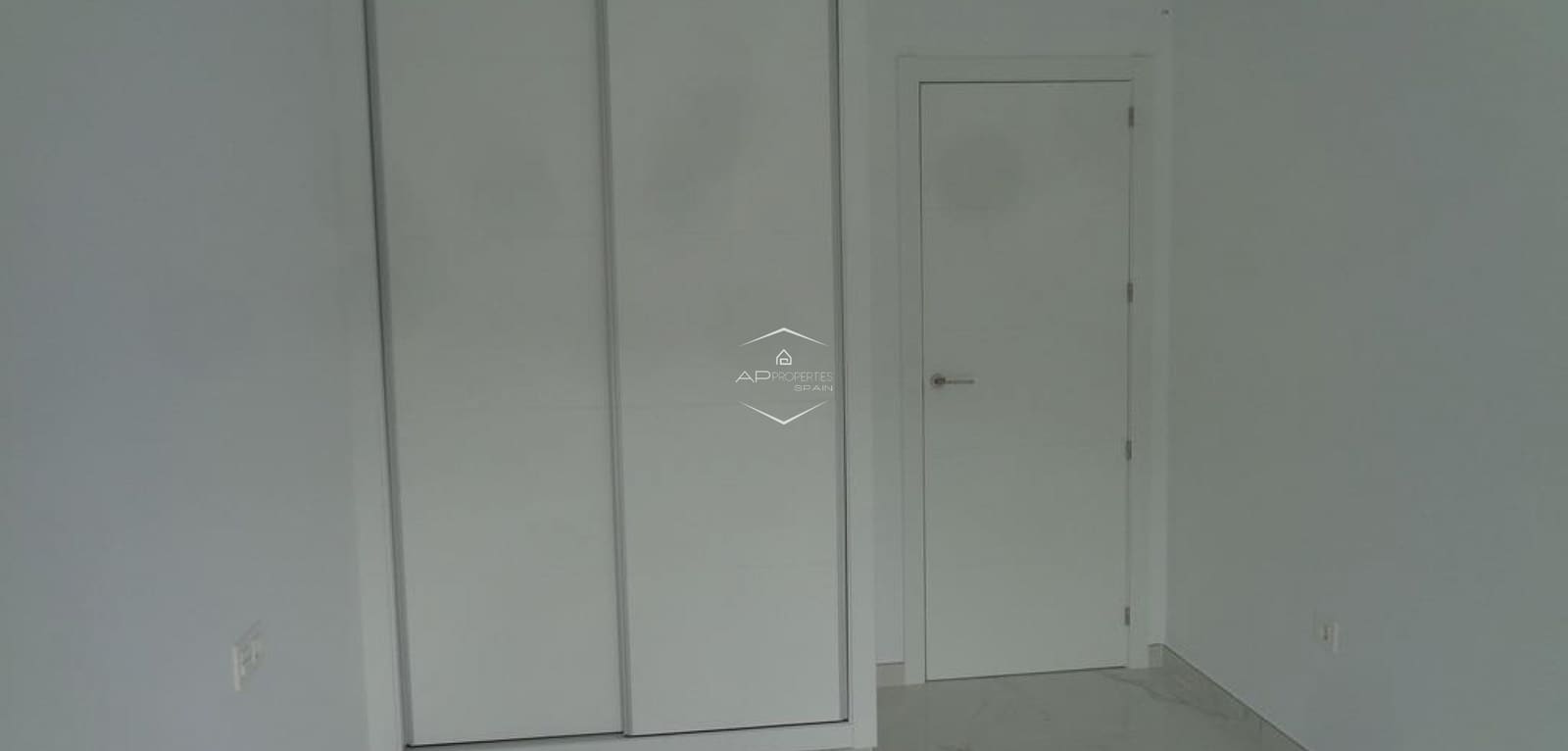 4 soveværelse Villa til salg i Pinoso med swimmingpool - € 423.000 (Ref: 9289963)