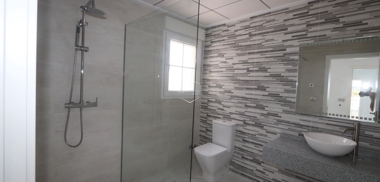 4 soveværelse Villa til salg i Pinoso med swimmingpool - € 423.000 (Ref: 9289963)