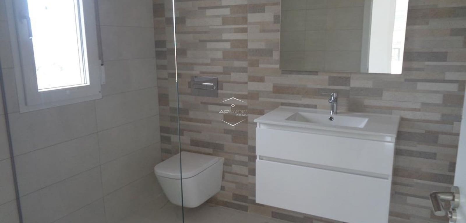 4 soveværelse Villa til salg i Pinoso med swimmingpool - € 423.000 (Ref: 9289963)