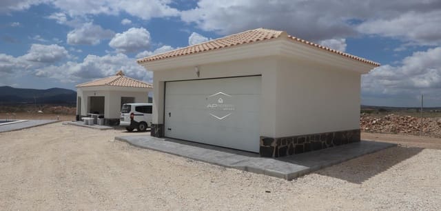 4 soveværelse Villa til salg i Pinoso med swimmingpool - € 423.000 (Ref: 9289963)