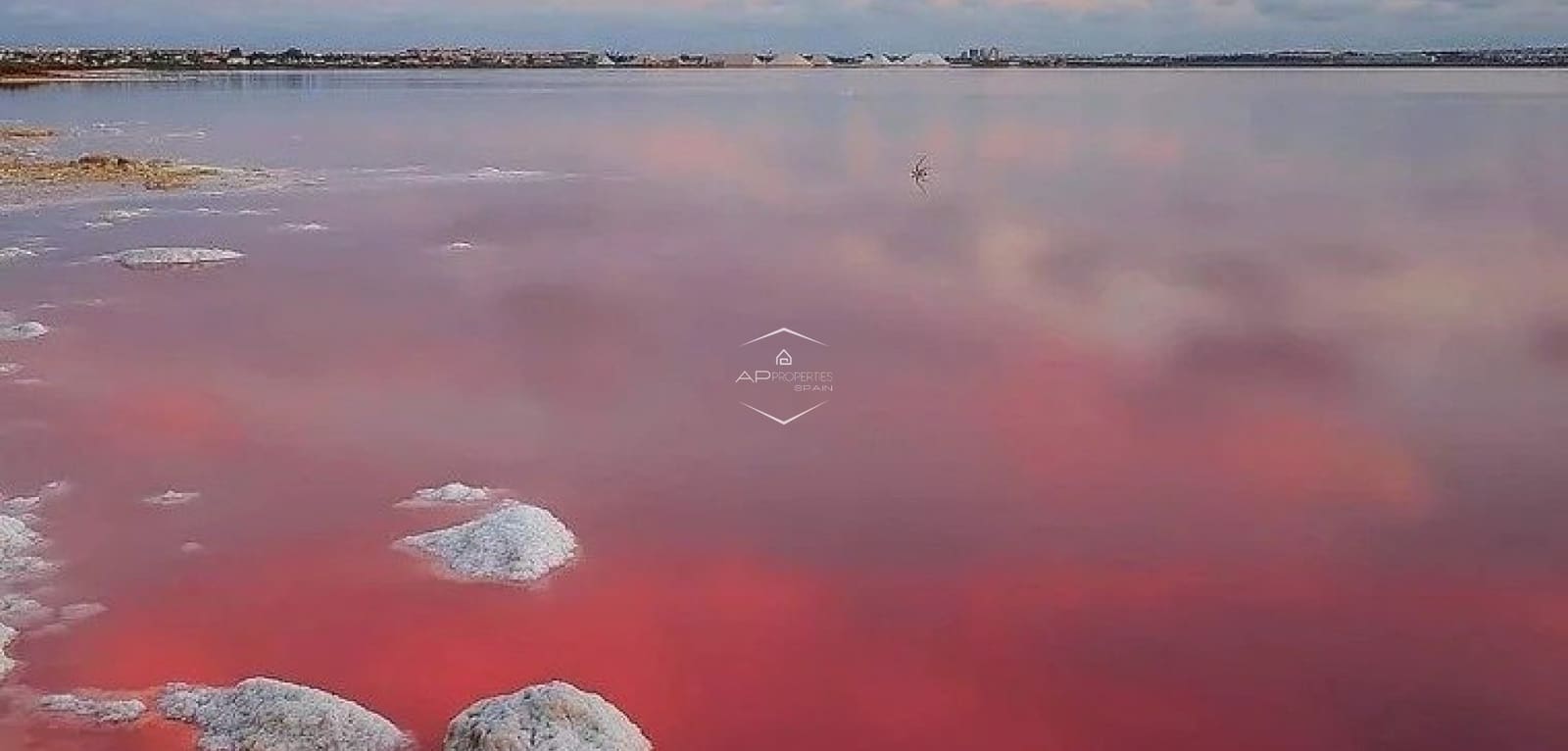 Bungalow de 2 habitaciones en Los Balcones en venta con piscina - 309.000 € (Ref: 9289968)