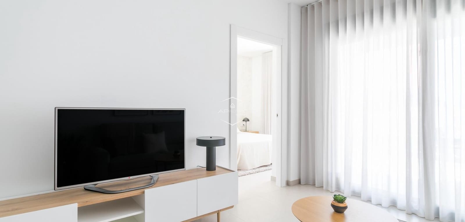 2 Zimmer Apartment zu verkaufen in Torrevieja mit Pool - 285.000 € (Ref: 9289969)