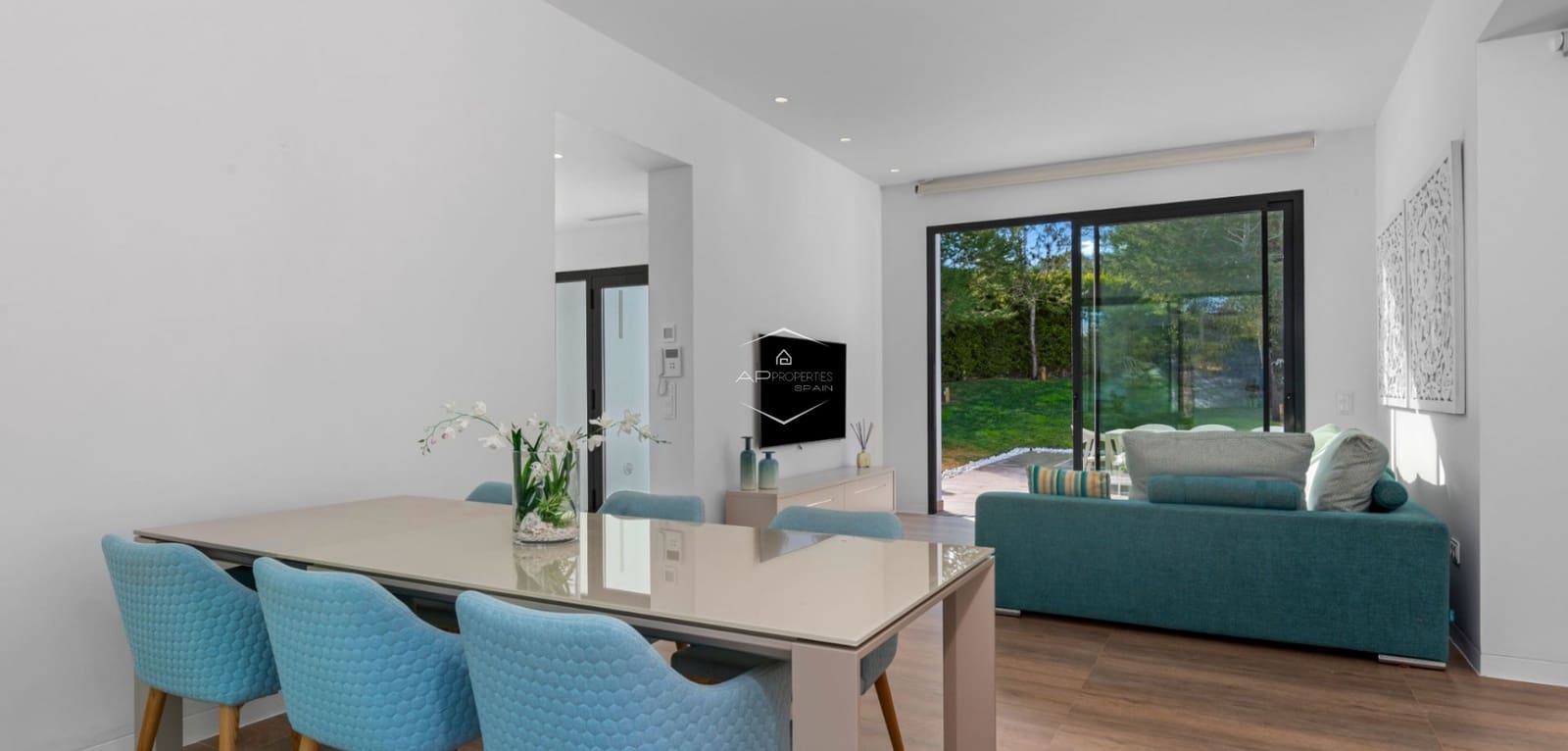 3 bedroom Villa for sale in Las Colinas Golf with pool - € 819,000 (Ref: 9289973)