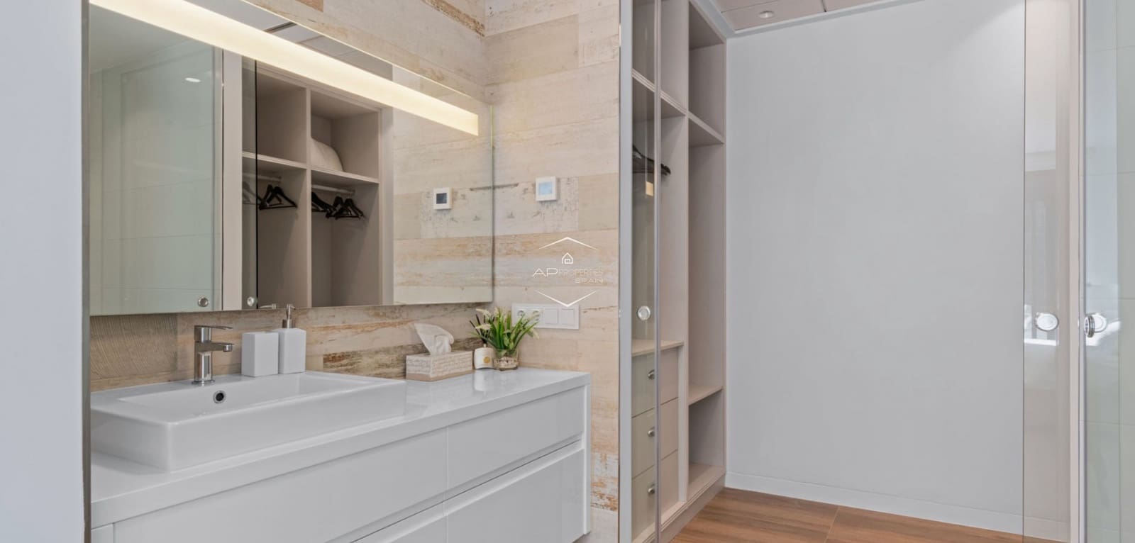 3 bedroom Villa for sale in Las Colinas Golf with pool - € 819,000 (Ref: 9289973)