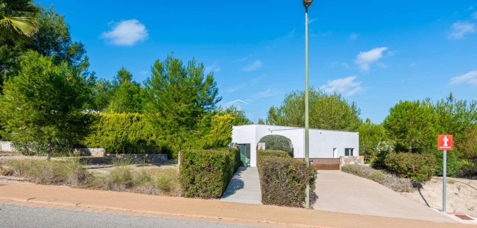 3 bedroom Villa for sale in Las Colinas Golf with pool - € 819,000 (Ref: 9289973)