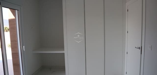 3 bedroom Villa for sale in La Romana with pool - € 345,000 (Ref: 9289977)