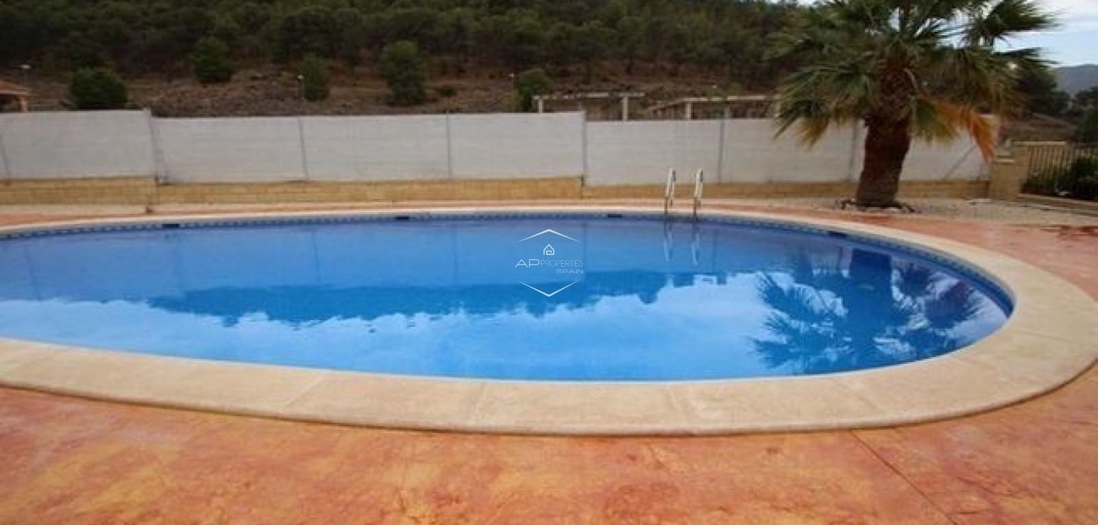 2 bedroom Villa for sale in La Romana with pool - € 220,000 (Ref: 9289978)
