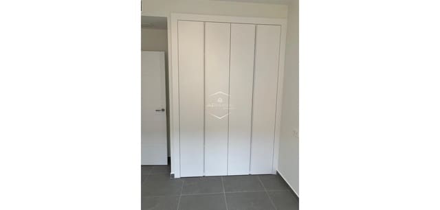 2 chambre Villa/Maison à vendre à La Romana avec piscine - 220 000 € (Ref: 9289978)