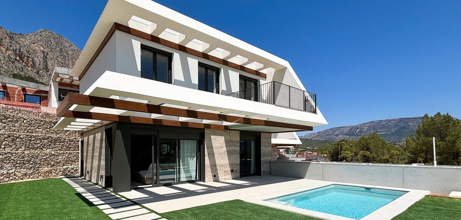 3 Zimmer Villa zu verkaufen in Polop mit Pool - 585.400 € (Ref: 9290910)