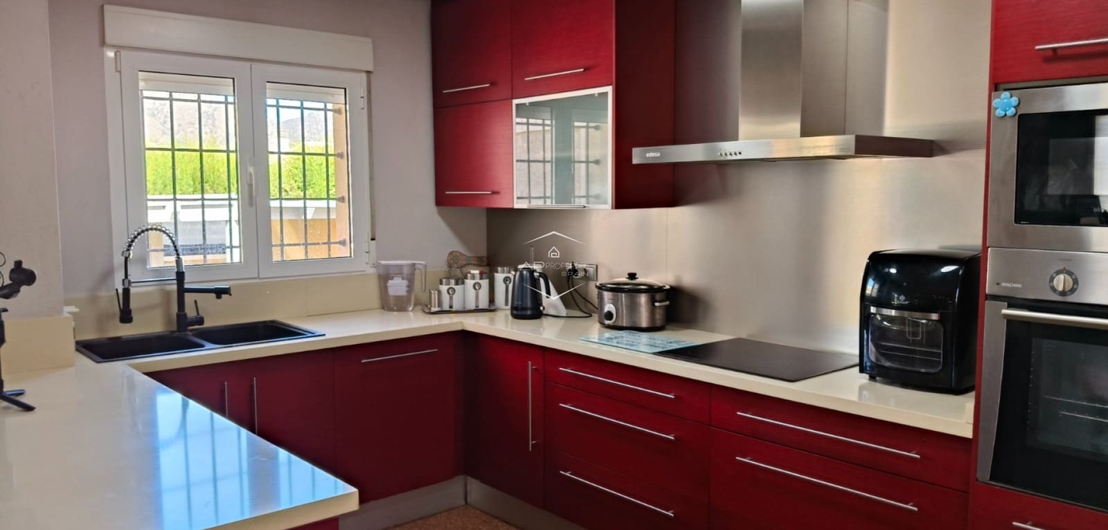 3 bedroom Villa for sale in La Romana with pool - € 299,000 (Ref: 9300414)