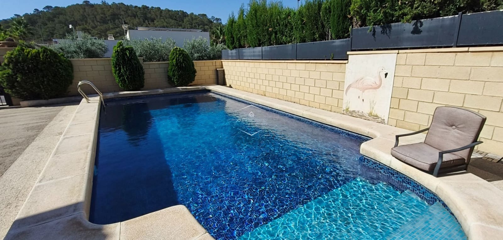 3 bedroom Villa for sale in La Romana with pool - € 299,000 (Ref: 9300414)