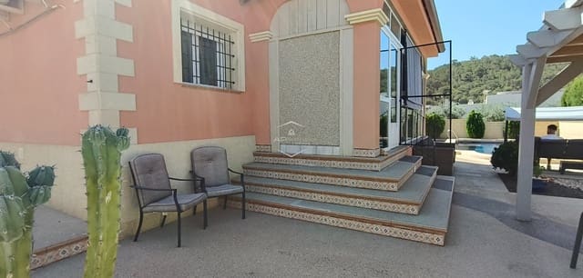 Chalet de 3 habitaciones en La Romana en venta con piscina - 299.000 € (Ref: 9300414)