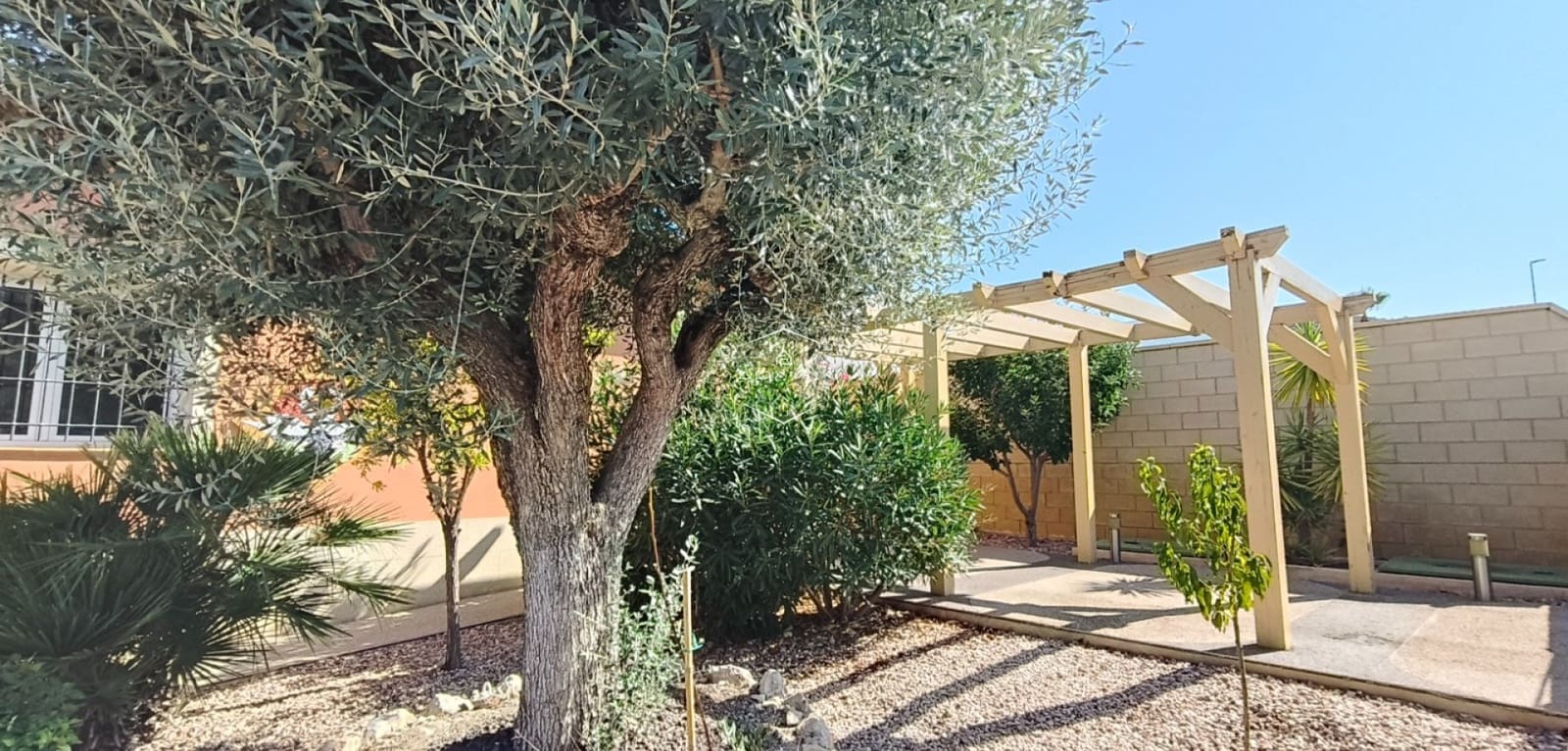 3 bedroom Villa for sale in La Romana with pool - € 299,000 (Ref: 9300414)