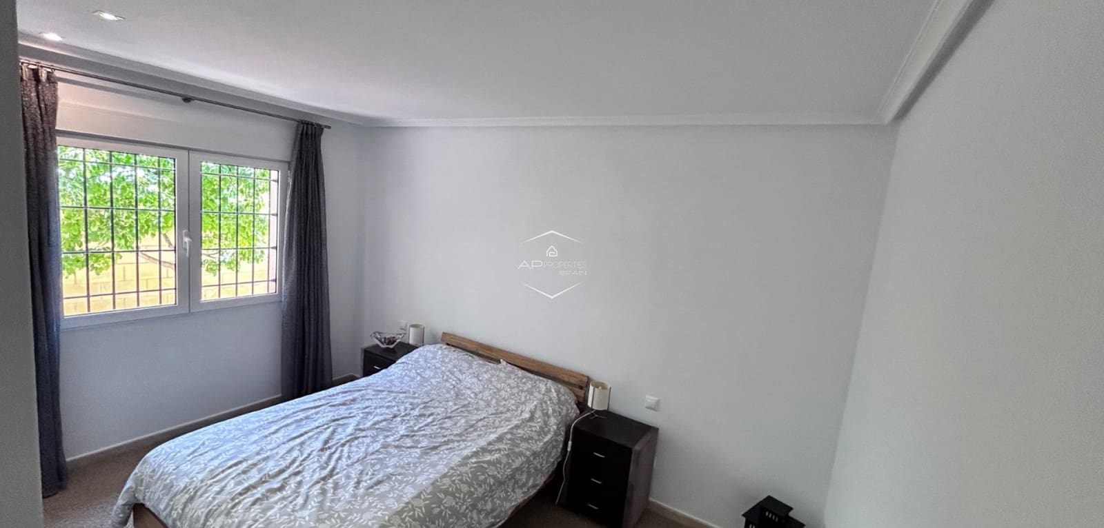 3 soveværelse Villa til salg i La Romana med swimmingpool - € 299.000 (Ref: 9300414)