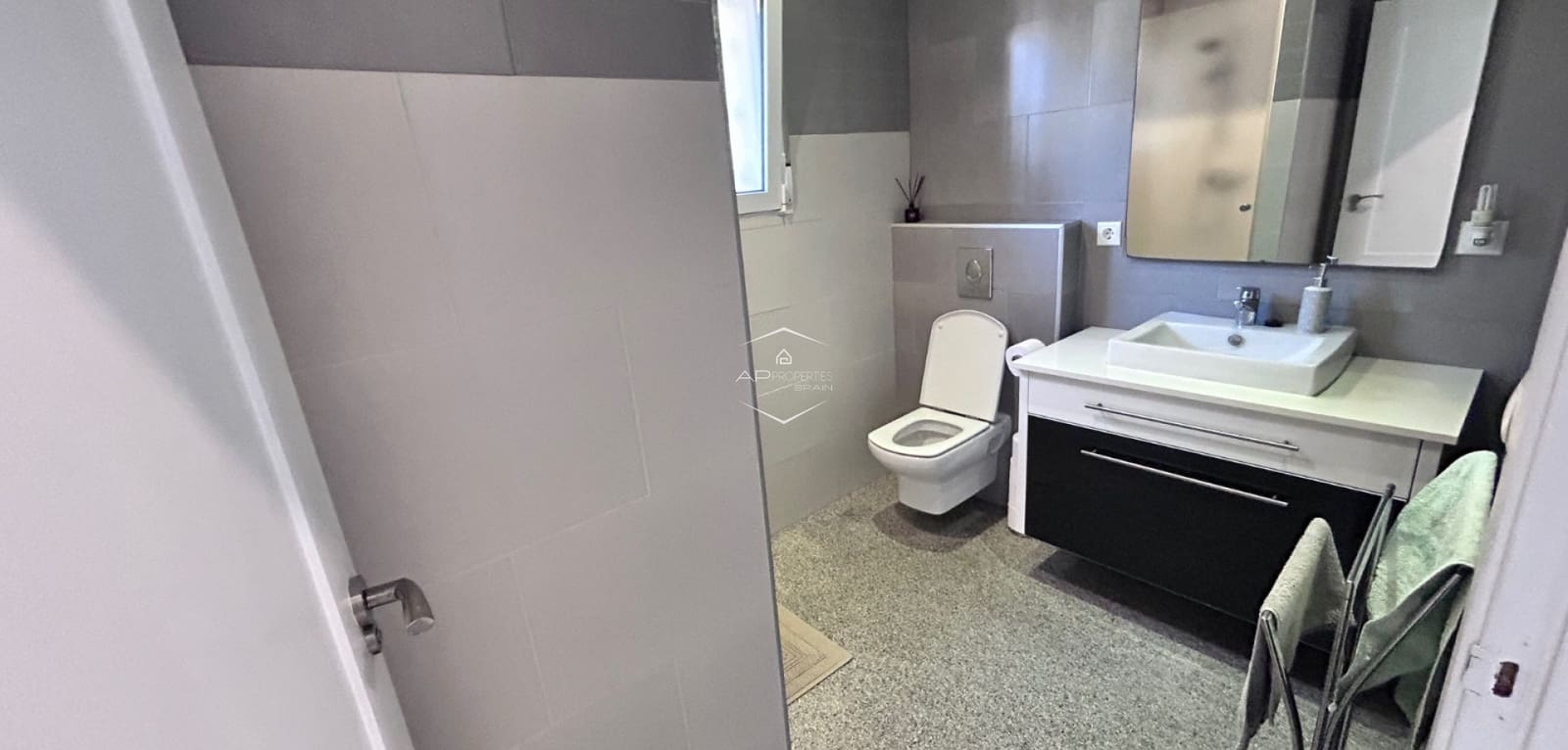 3 soveværelse Villa til salg i La Romana med swimmingpool - € 299.000 (Ref: 9300414)
