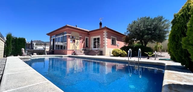 Chalet de 3 habitaciones en La Romana en venta con piscina - 299.000 € (Ref: 9300414)
