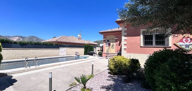 Chalet de 3 habitaciones en La Romana en venta con piscina - 299.000 € (Ref: 9300414)