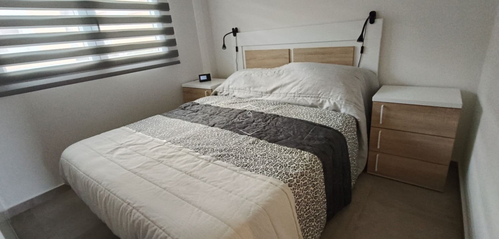 2 soveværelse Byhus til salg i La Romana med swimmingpool - € 249.000 (Ref: 9363544)