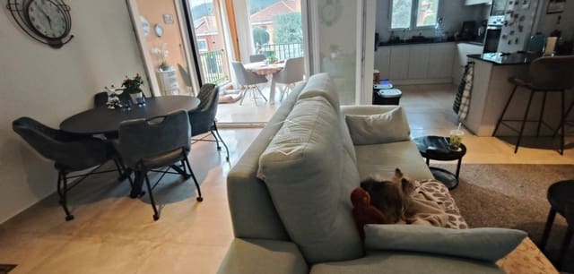 2 soverom Hus til salgs i La Romana med svømmebasseng - € 249 000 (Ref: 9363544)