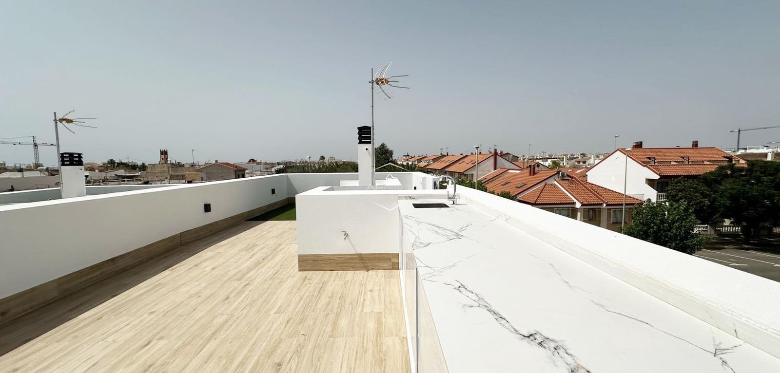 3 bedroom Villa for sale in Torre de la Horadada with pool - € 599,900 (Ref: 9471105)