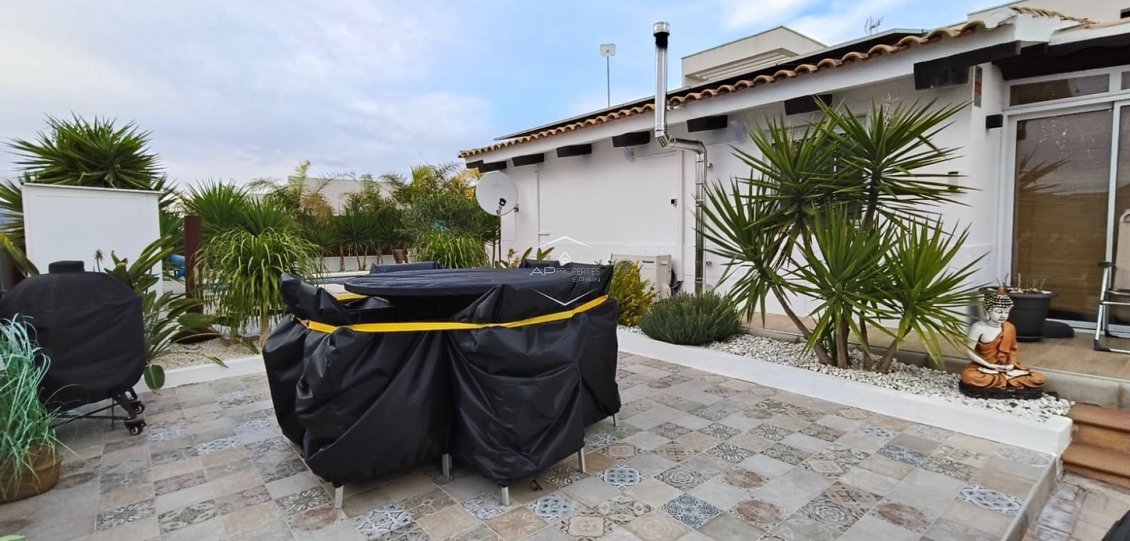 2 bedroom Villa for sale in Aspe with pool - € 239,900 (Ref: 9474604)